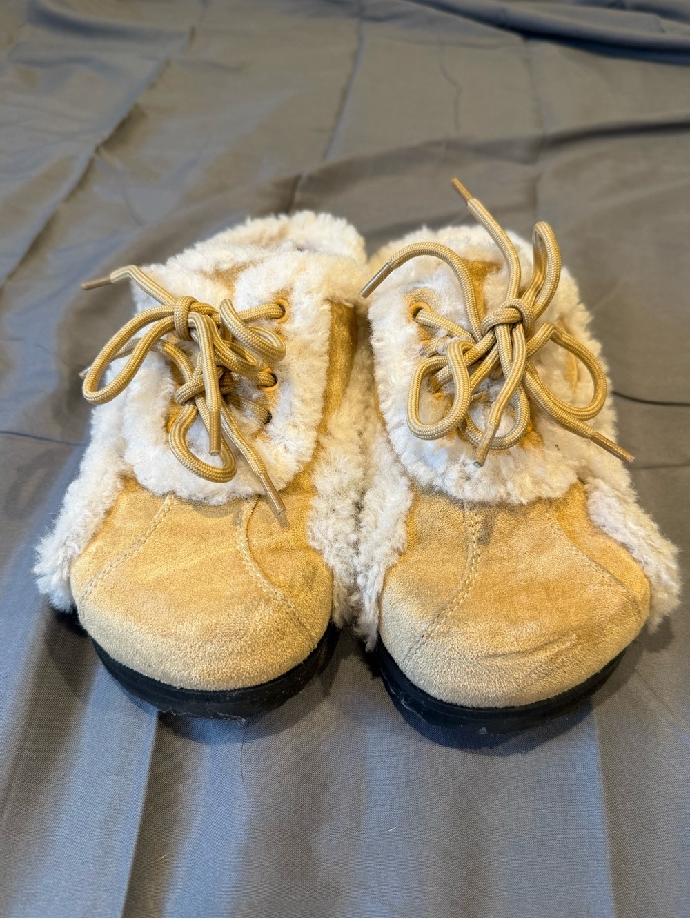 Urban Revivo Fur-Lined Mules Tan & Cream Size 5